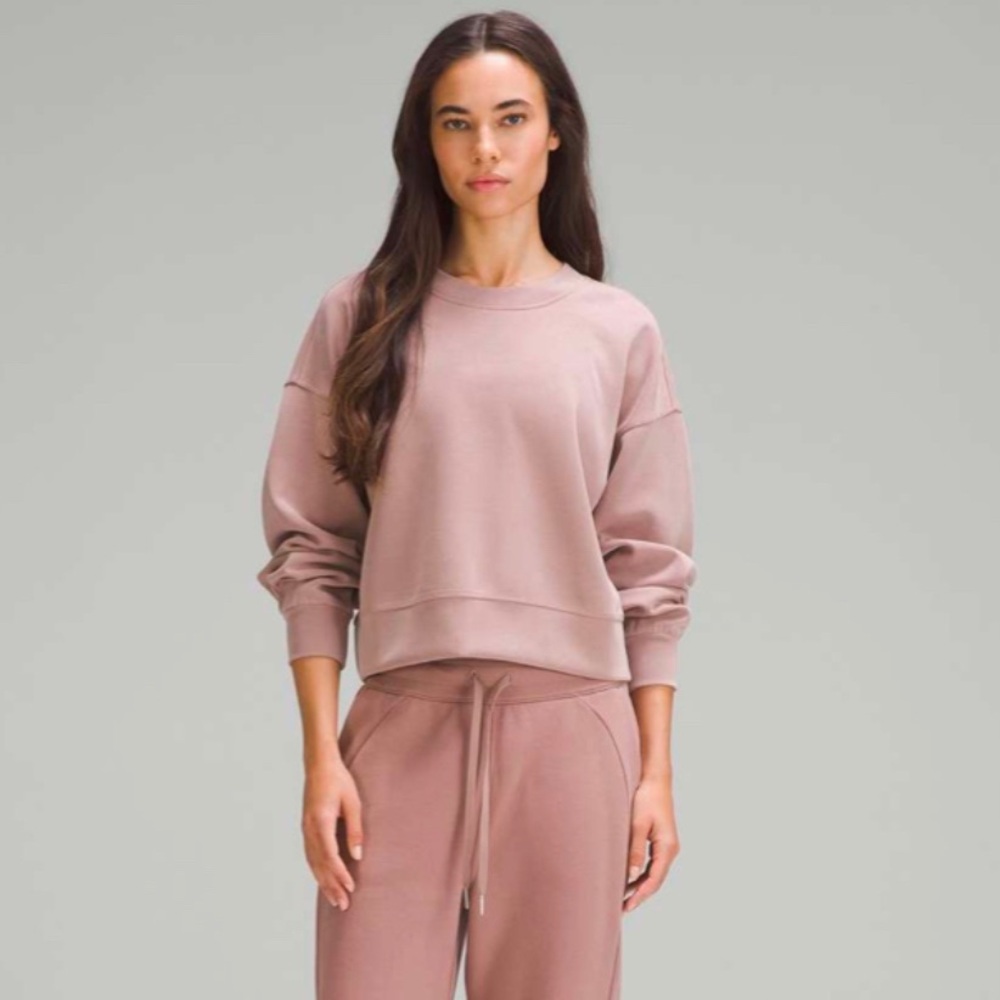 NWOT Lululemon Softstreme Perfectly Oversized Cropped Crew Twilight Rose Size 0
